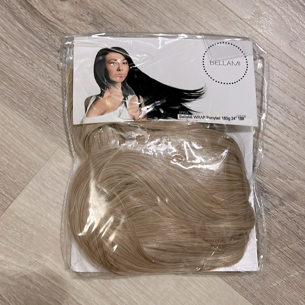 BELLAMI Light Blonde Ponytail Hair Extension